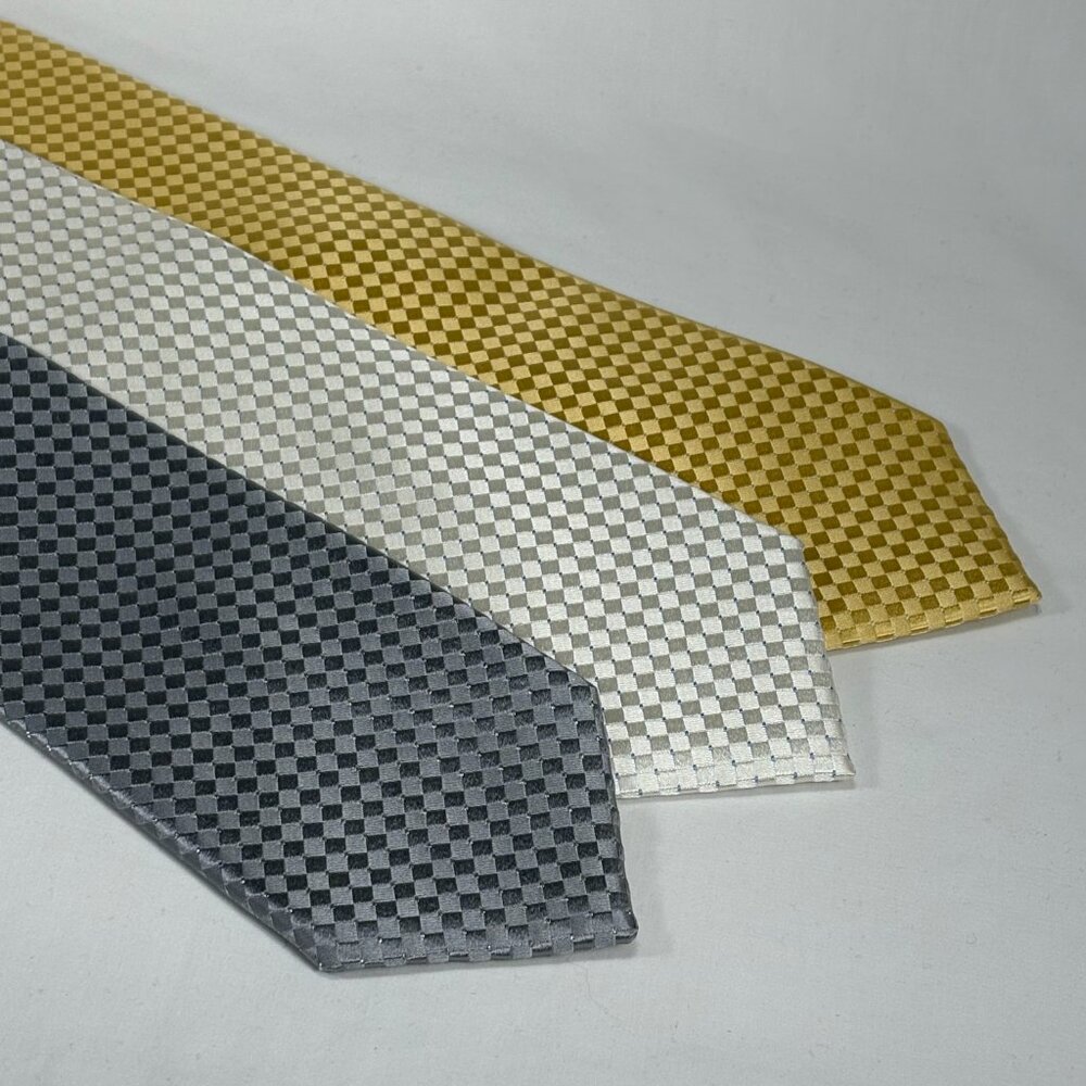 3 gorgeous Donald Trump all silk tie